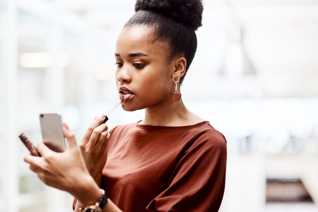 11 Make-up Methods For Darkish Pores and skin